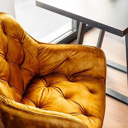 Luxury Kvp